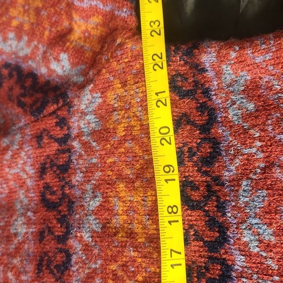 Vintage Carroll Reed Nordic Toggle button-down chunky cardigan sweater - Picture 10 of 11